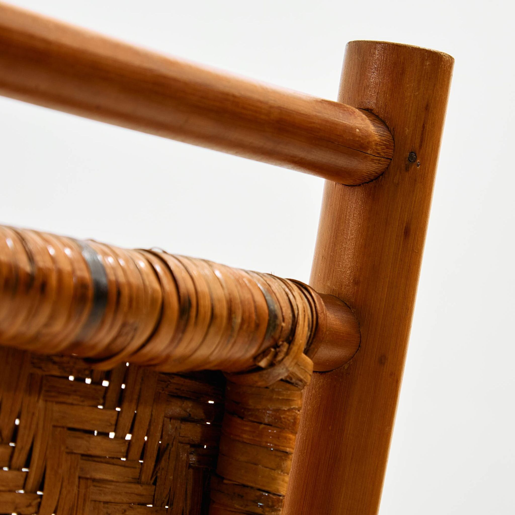 Foldable bamboo chair