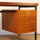 Bureau vintage en teck & métal – années 60