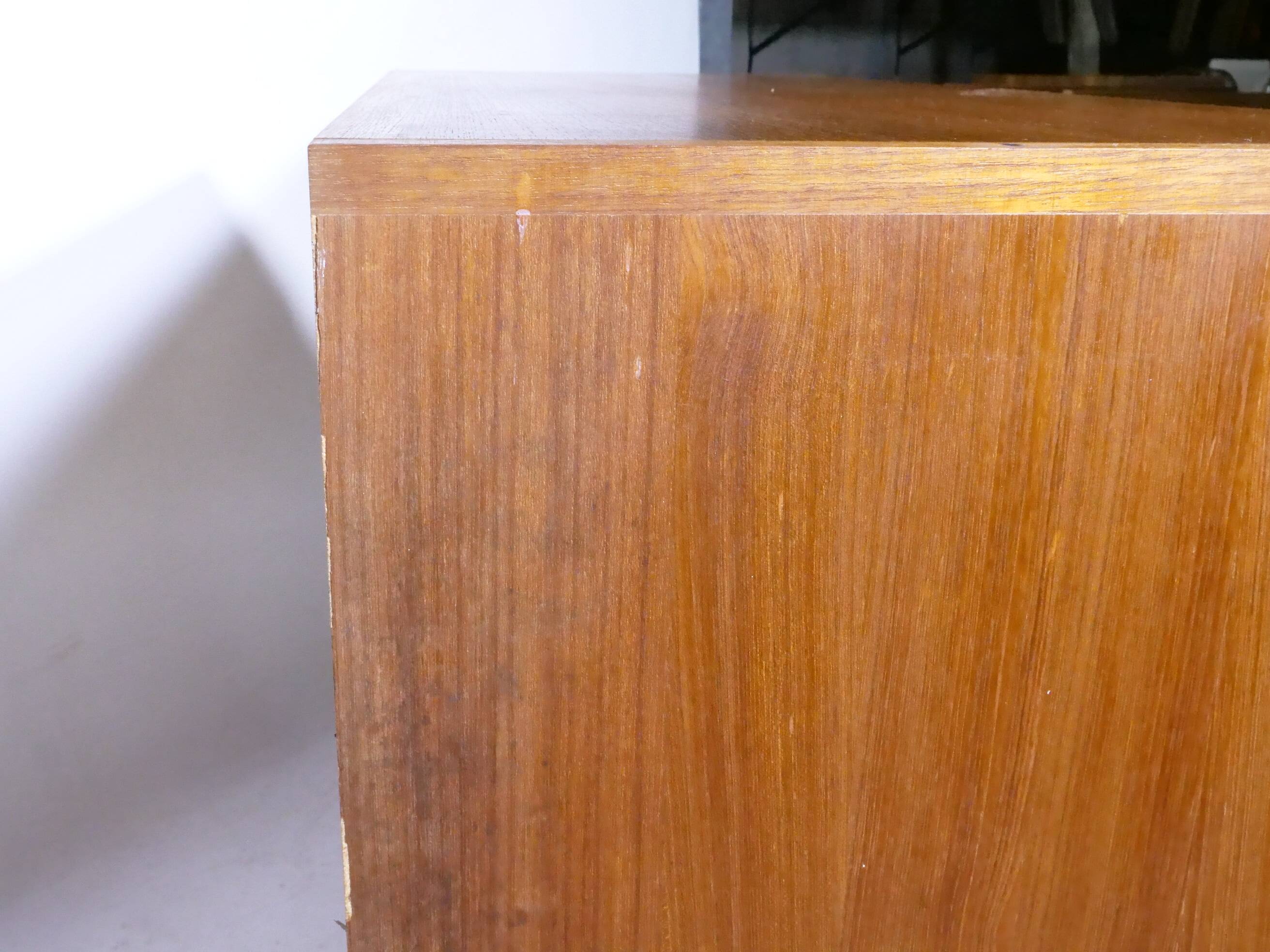Buffet design danois en teck des années 1960
