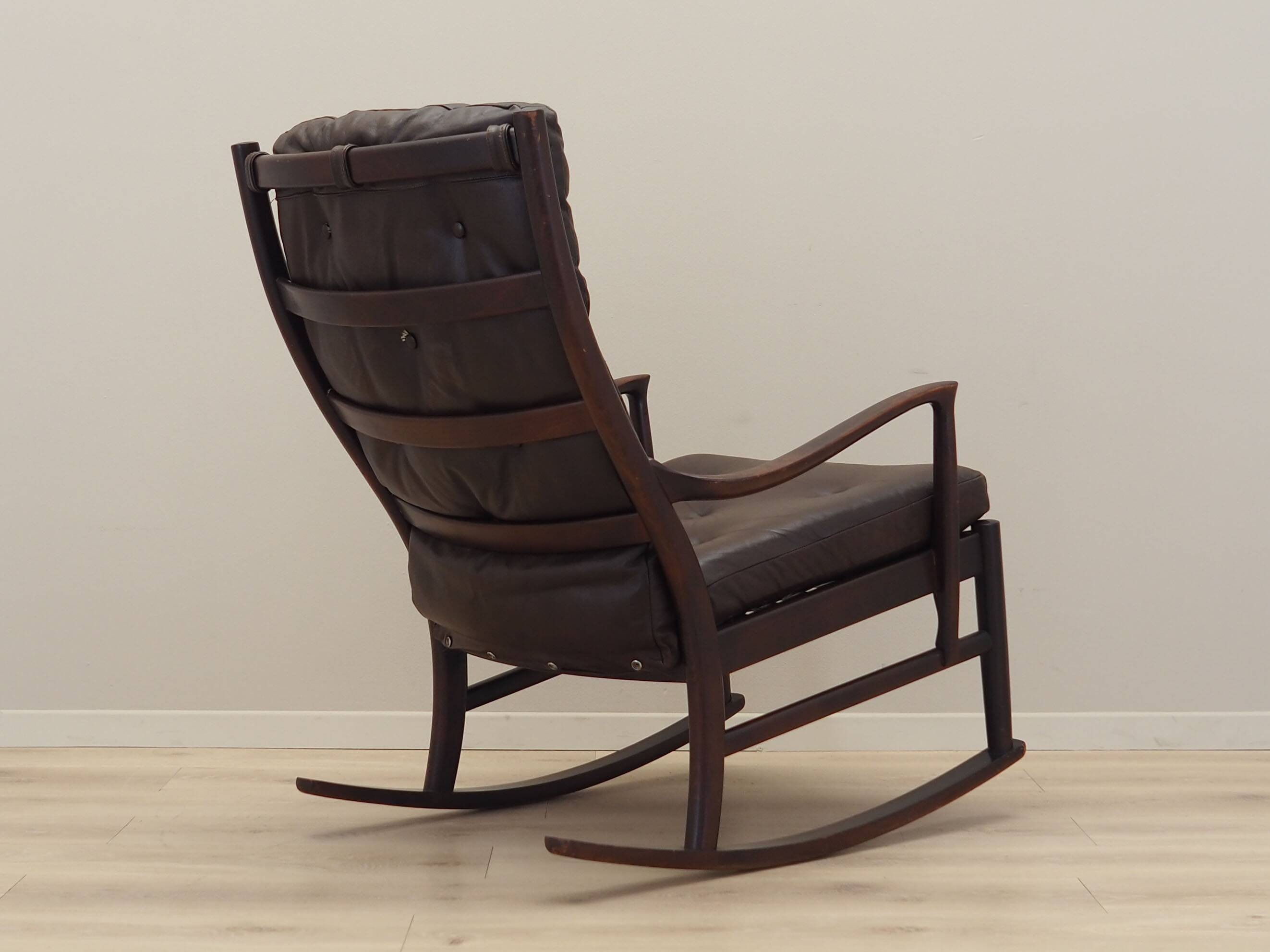 Beech rocking chair, Danish design, 1980s, production: Denmark