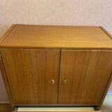 TV stand from the 50s, 2 drawer, 2 accordion doors. Perfect condition.