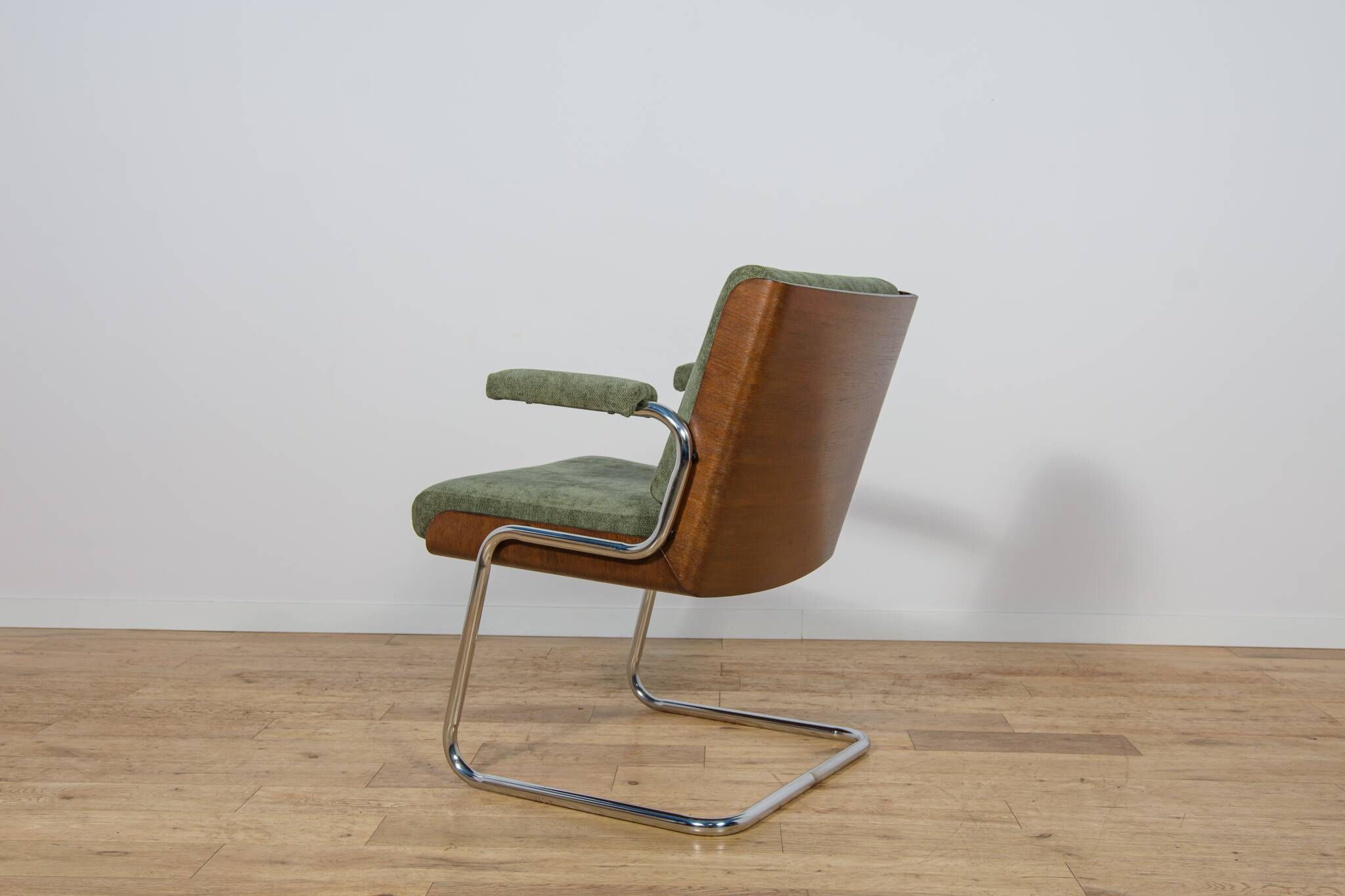 Chrome and Teak Chairs by Gordon Russell, United Kingdom, 1970s, Set of 4