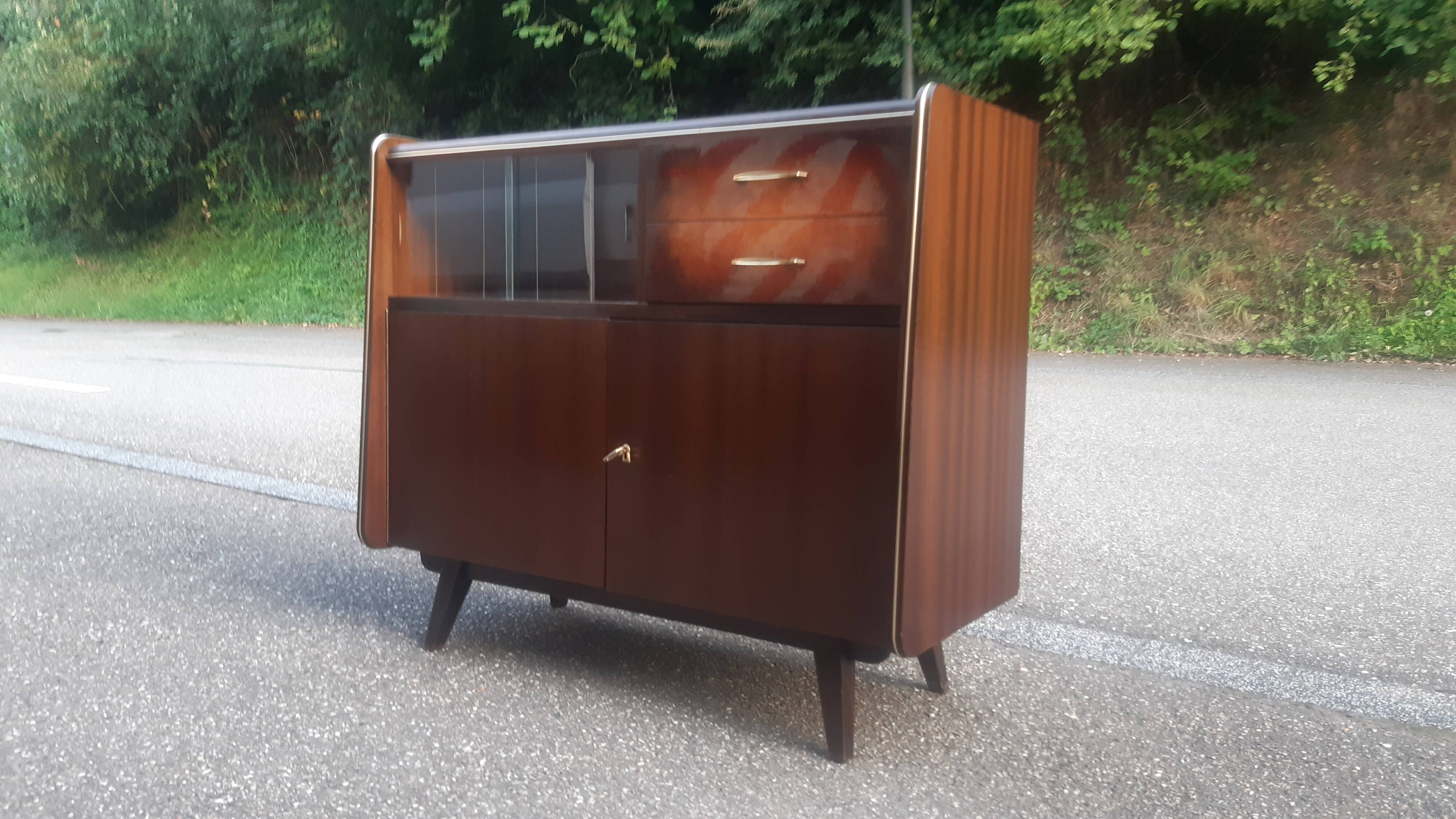Meuble vintage pieds compas
