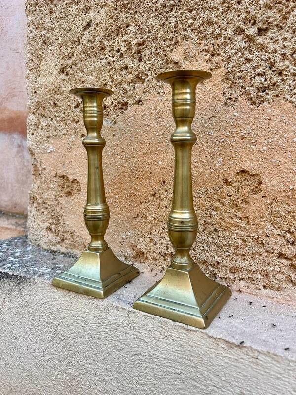 Bougeoirs en laiton