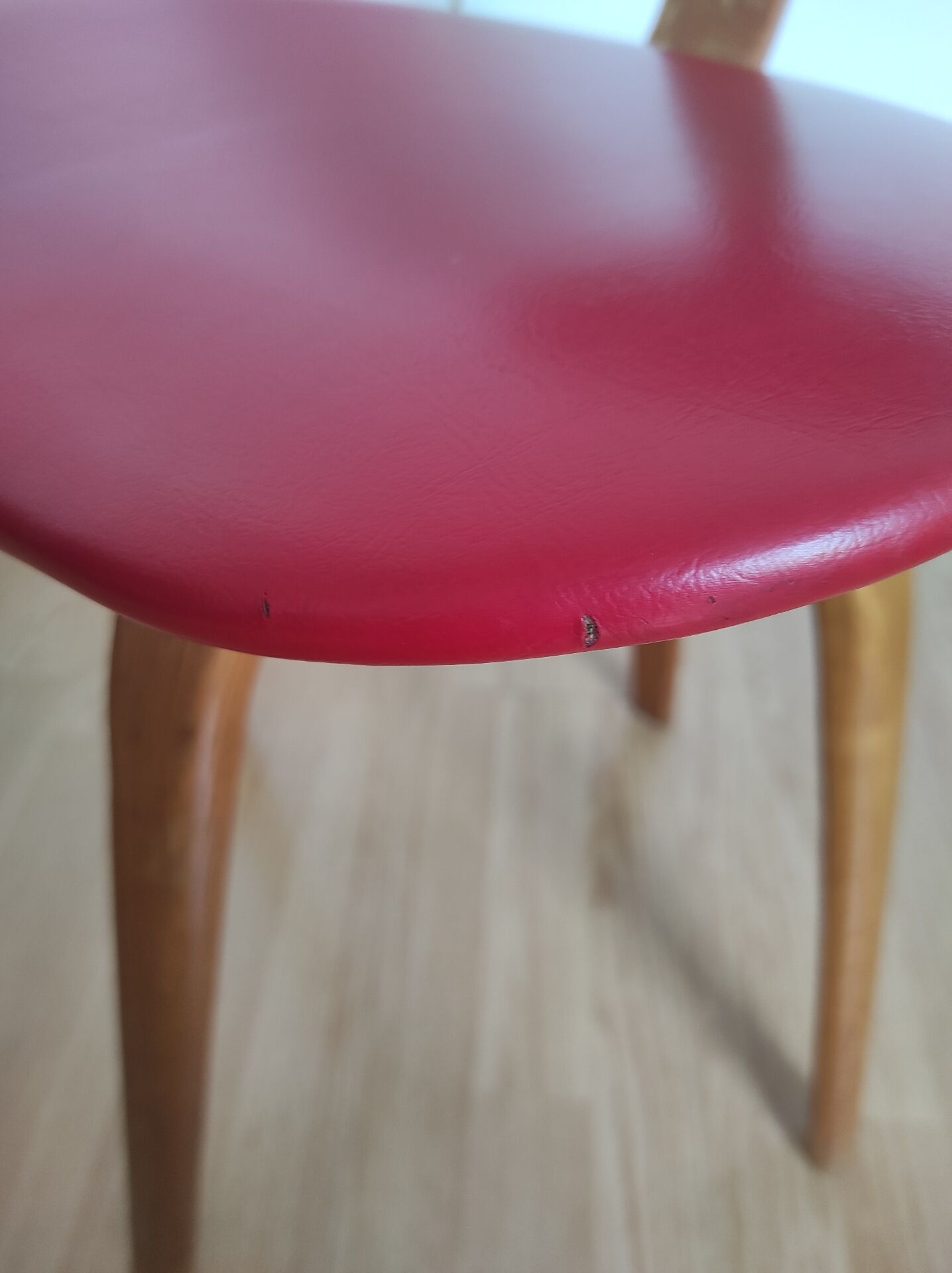 Vintage Bow-Wood chair by Steiner - red seat and dark wood