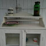 Small dresser/wardrobe