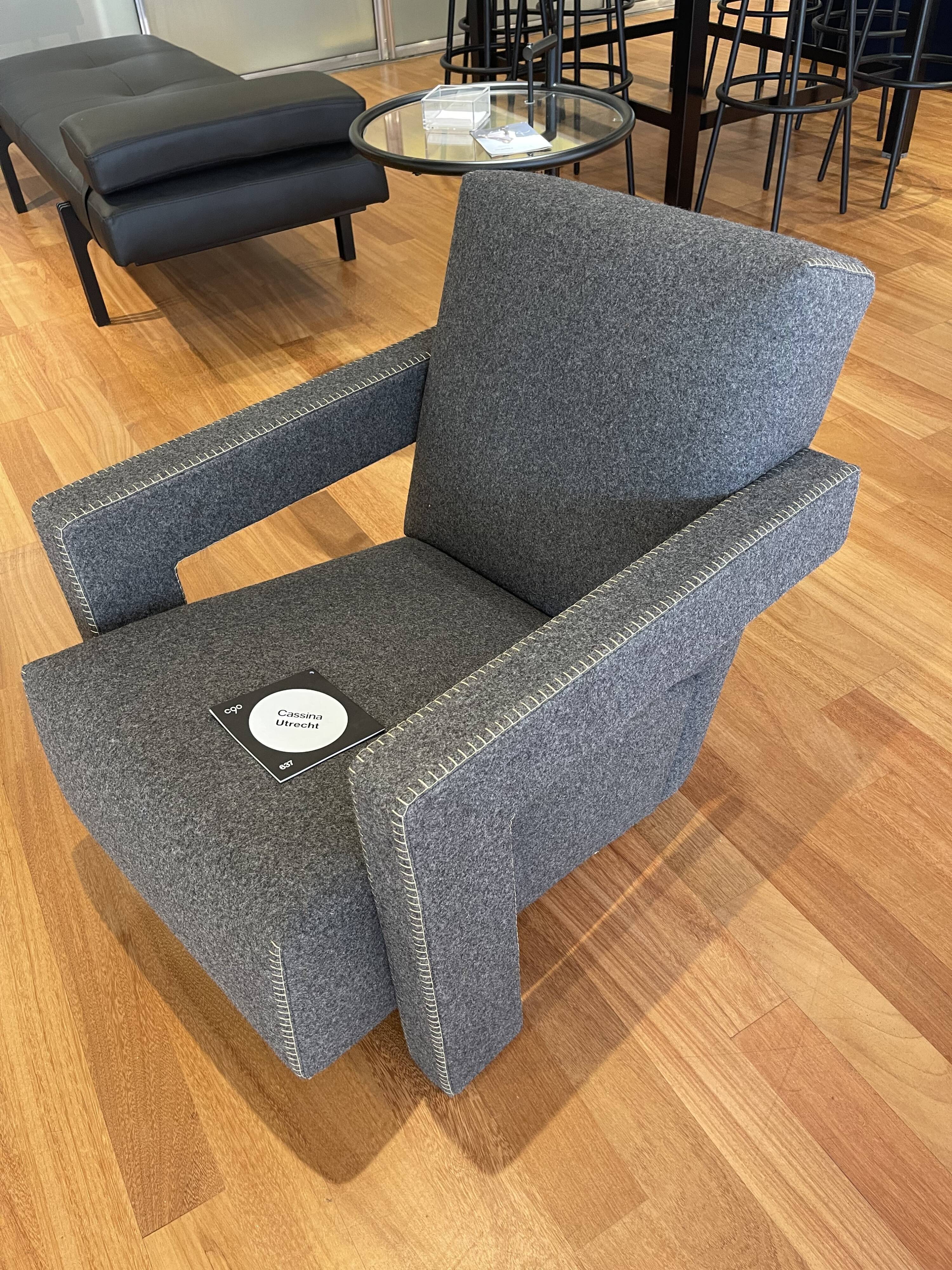 637 Utrecht armchair by Gerrit- Thomas Rietveld