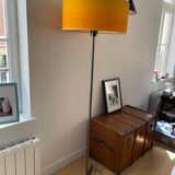 Lampadaire tripode