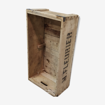Large wooden crate M. Fleurier