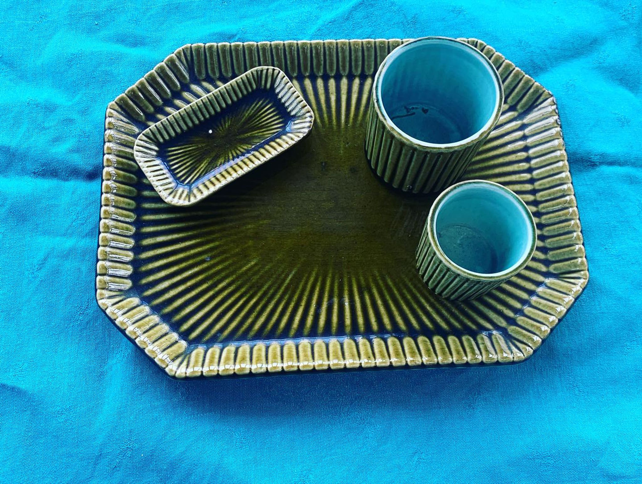Service slurry art deco composed of a Tray, two pots and a small old and collector's dish