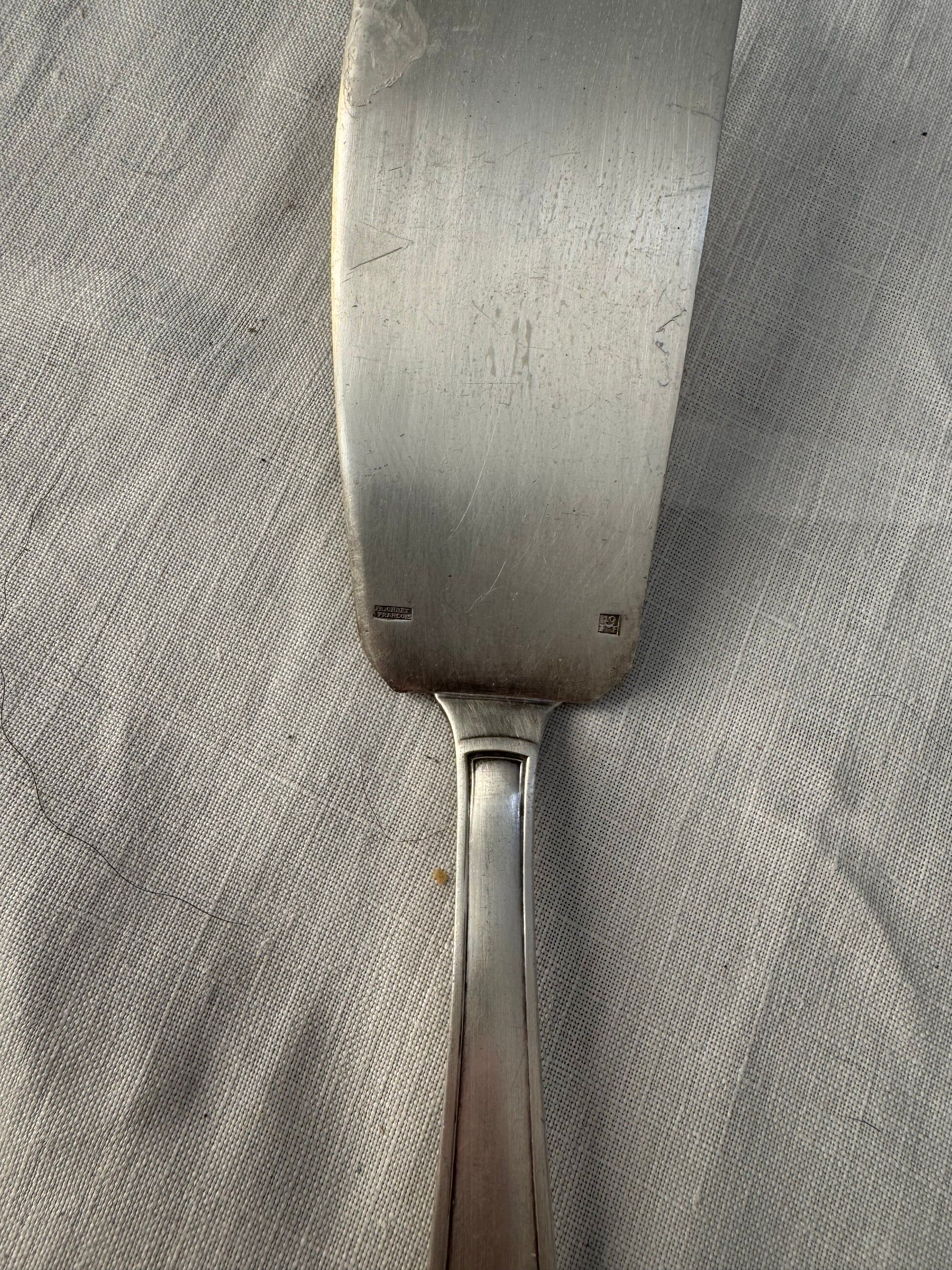 Silver-plated metal cutlery set