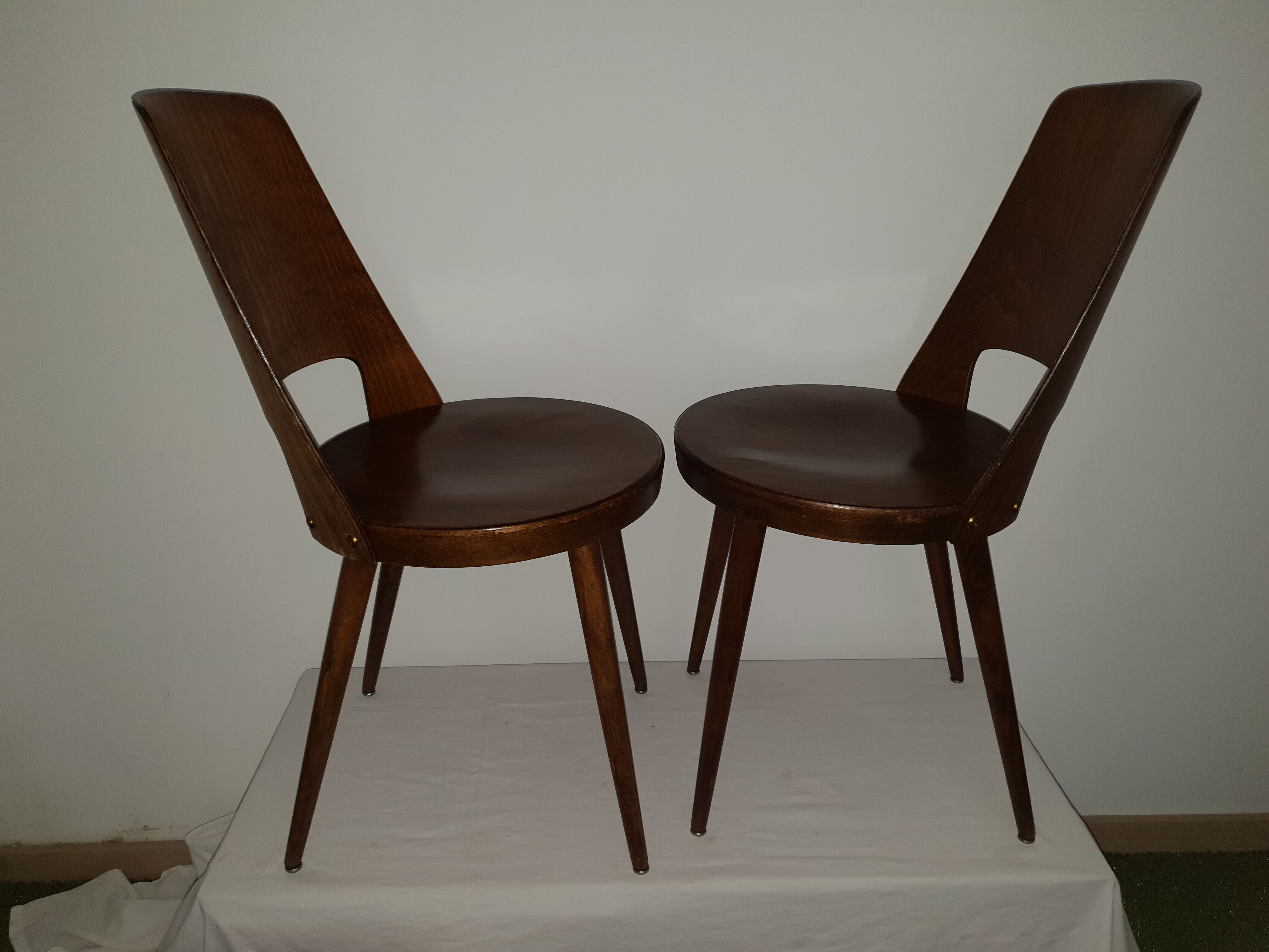 6 chairs Baumann model Mondor