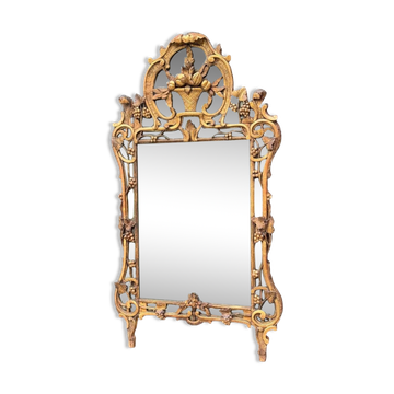 Large Louis XV Pareclosed Mirror In Carved And Gilded Wood, France 18th Century
