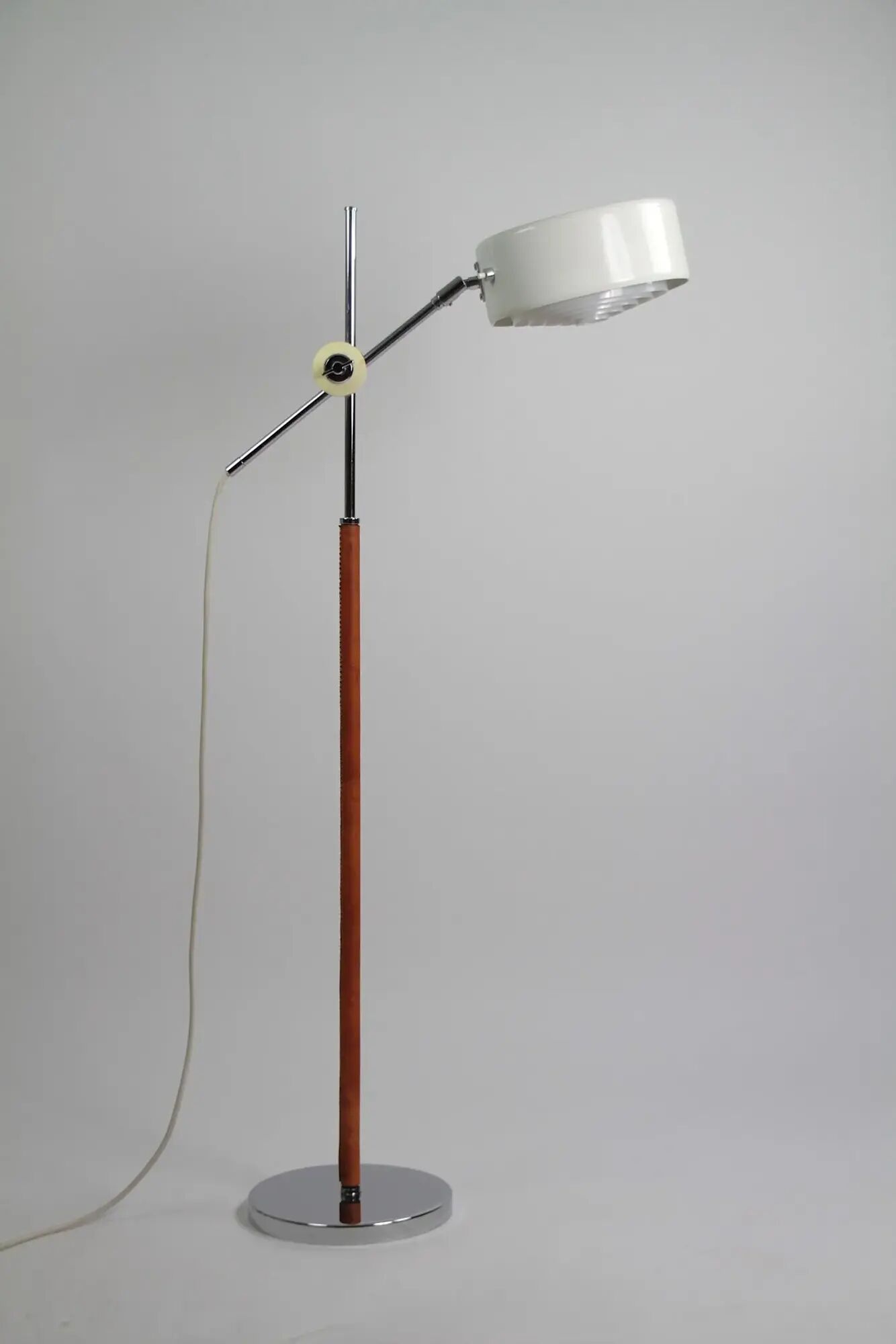 Floor lamp model 591G 2S/J “Simris/Olympia” by Anders Pehrson for Ateljé Lyktan, Sweden, 1960s