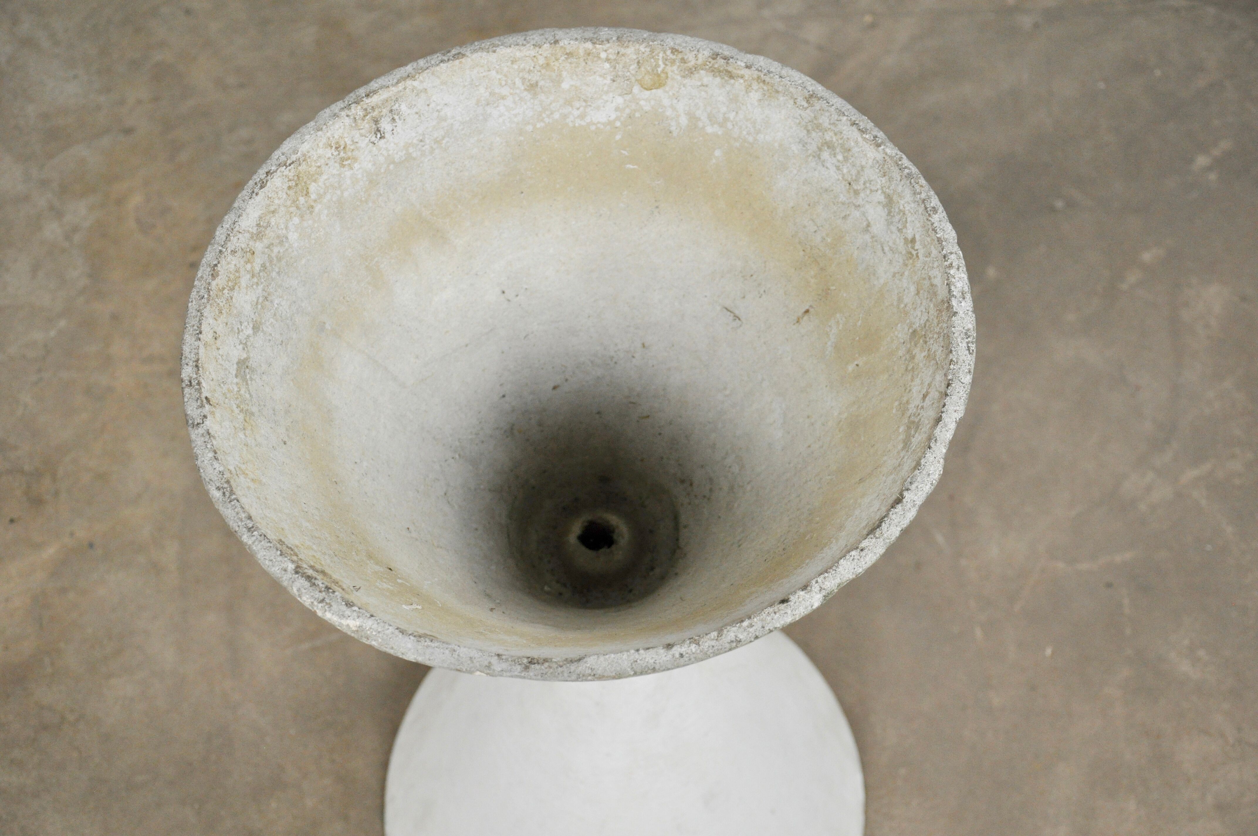 Diabolo design planter Anton Bee and Willy Guhl for Eternit SA 1960