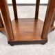 Table d'appoint ovale à six pieds dans le style de la sécession viennoise