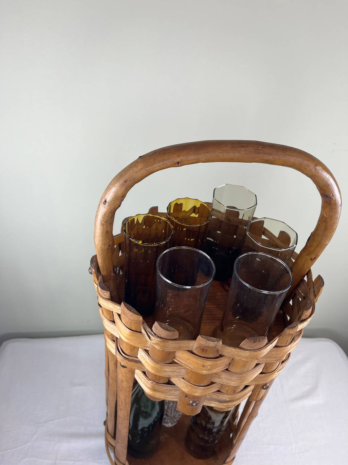 Vintage portable bar