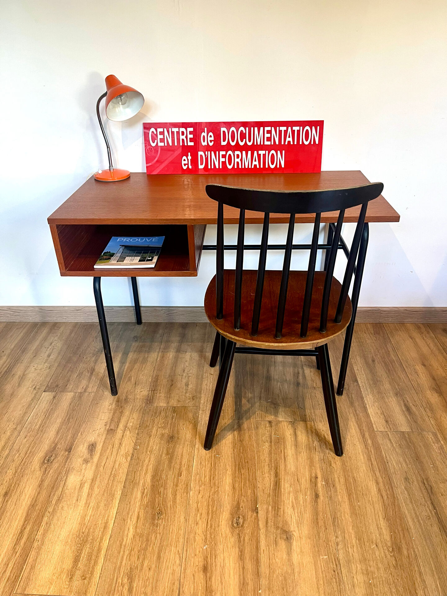 Modernist desk