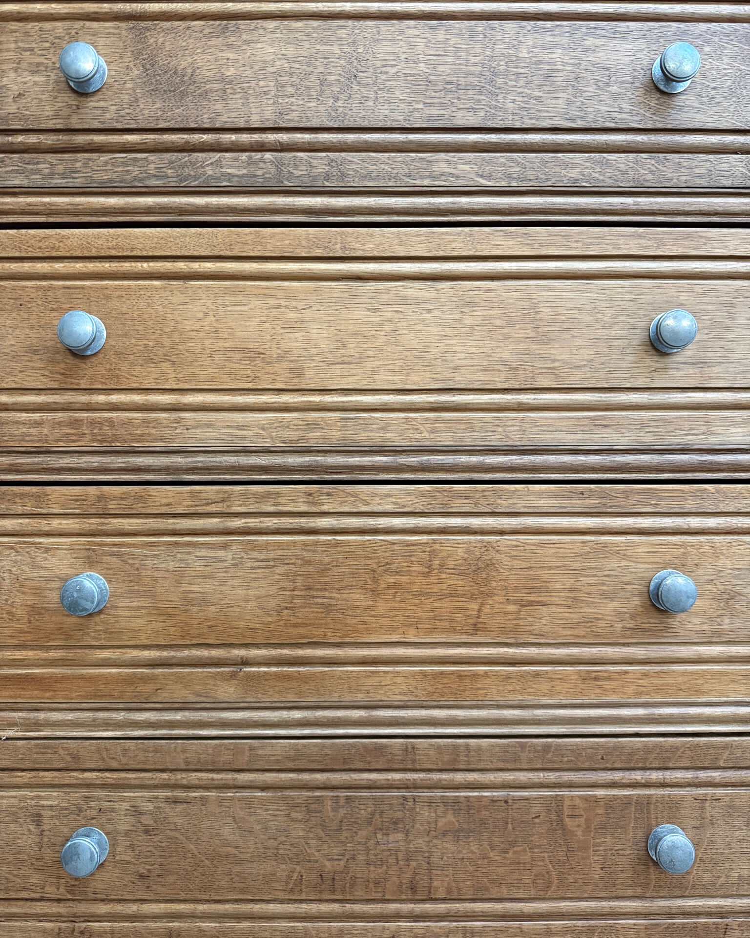 Large Art Deco oak chest of drawers (renovated)