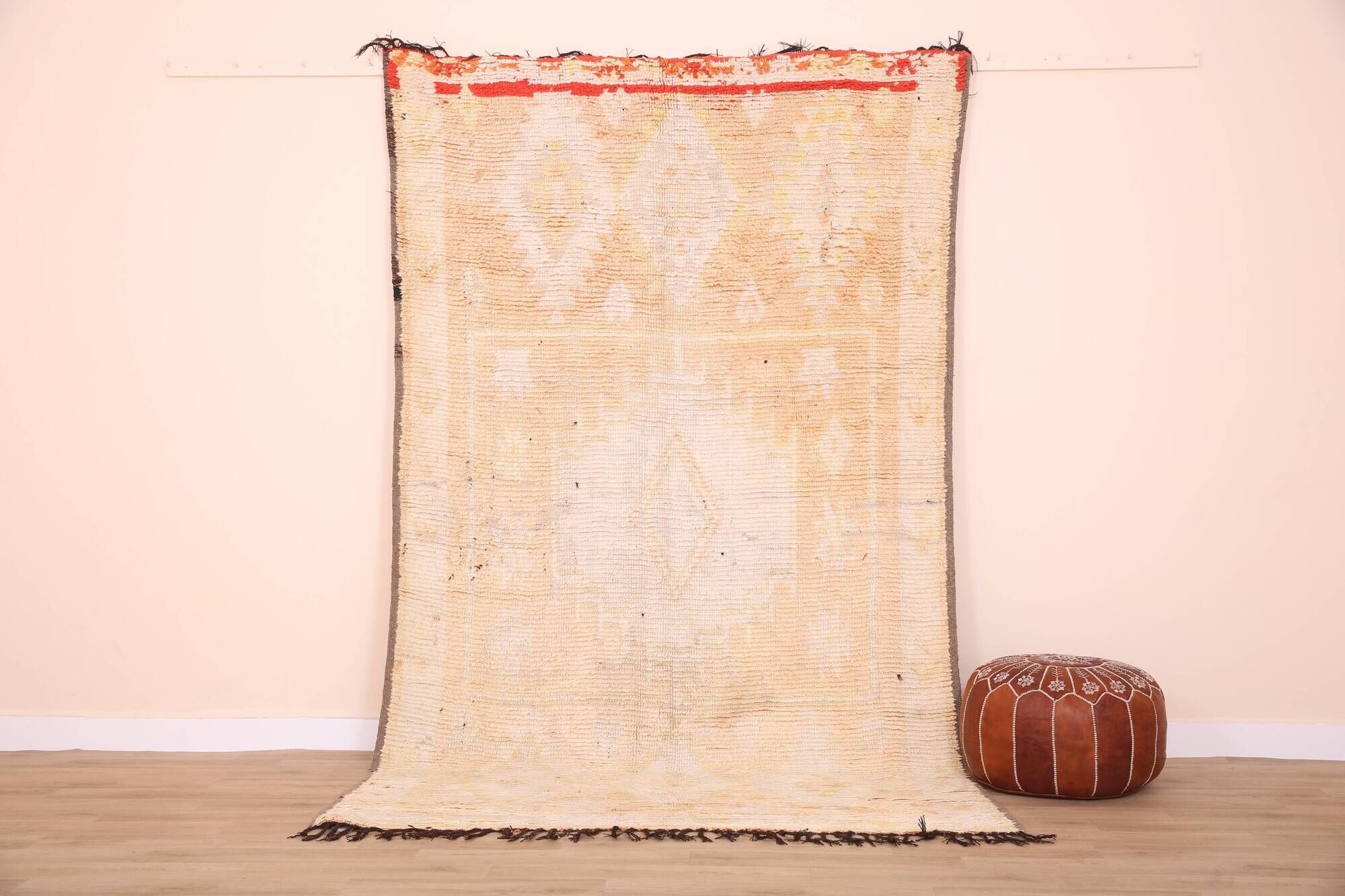 Pale Vintage Moroccan Rug 164 x 277 cm, Berber Handmade Wool Rug Yellow