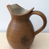 Sandstone pitcher