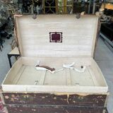 Wooden trunk "Au bon Marché Paris"