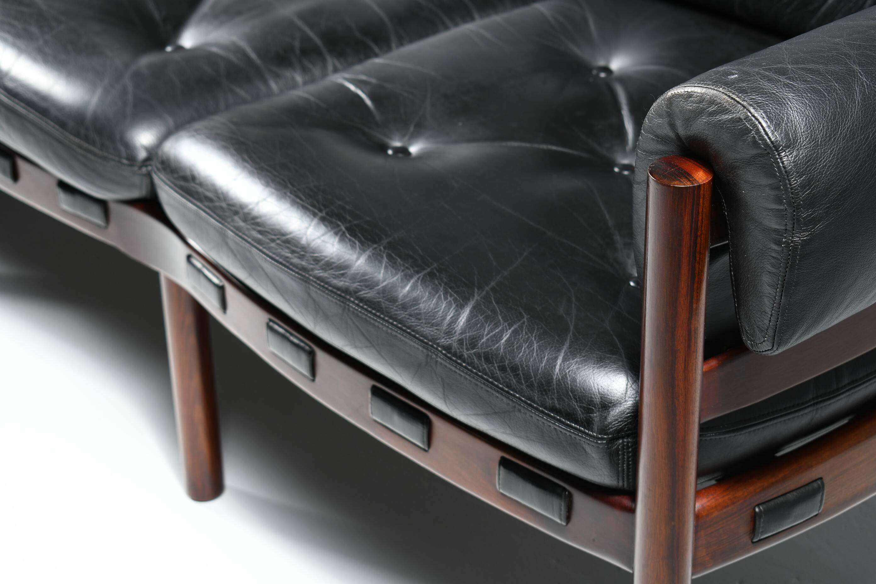 925 sofa by Arne Norell for Coja