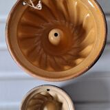 2 kuglof moulds