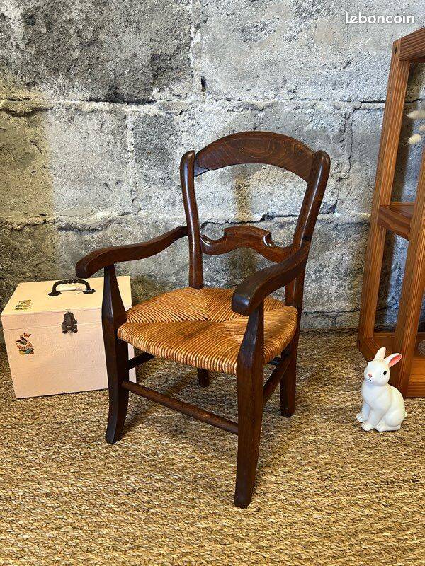 Fauteuil en paille vintage pour enfant