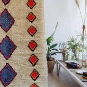 Handmade pure wool rug, size 160 x 240 cm