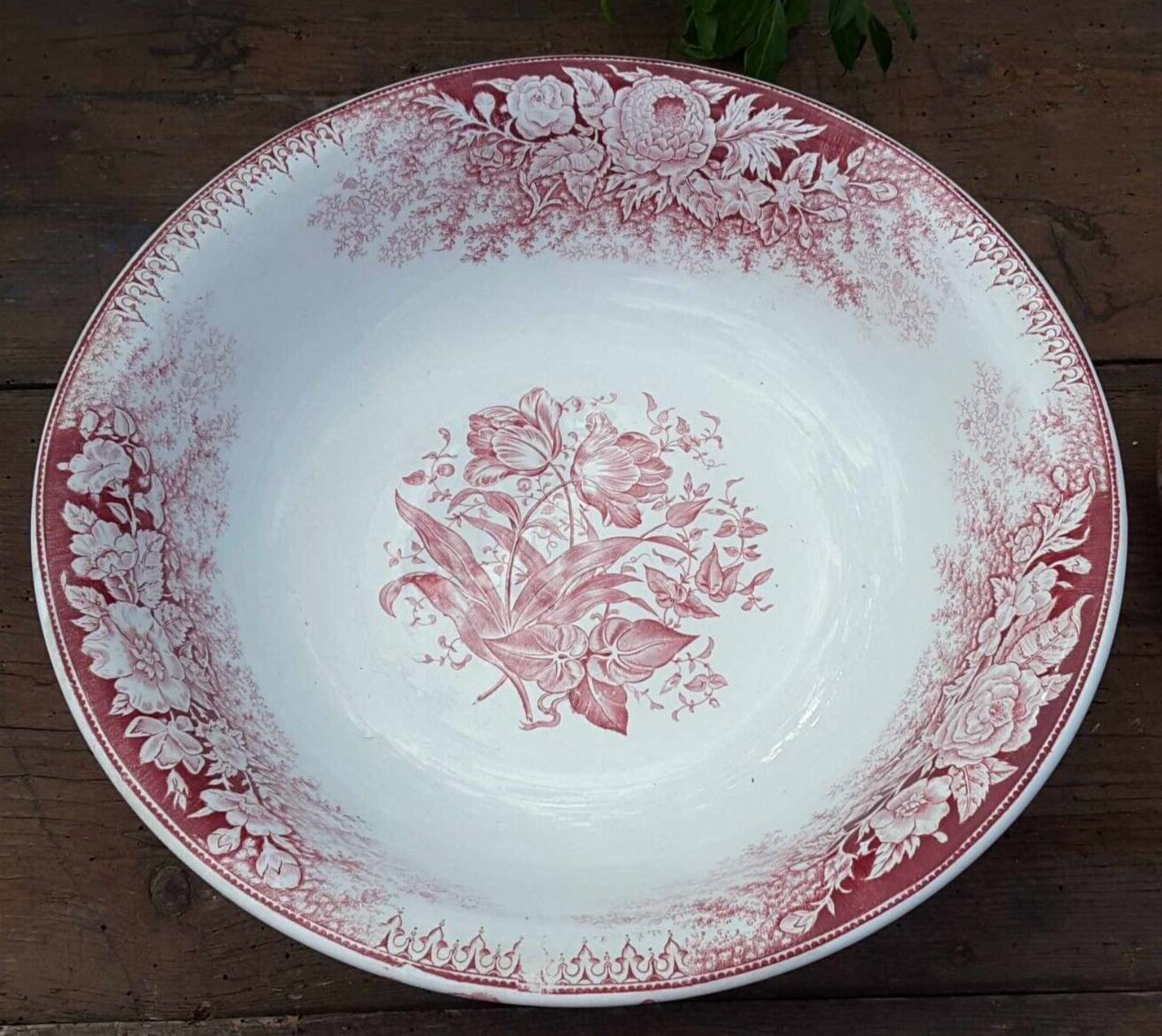 Old toilet set in Pexonne Earthenware Model Flowers FF Vintage