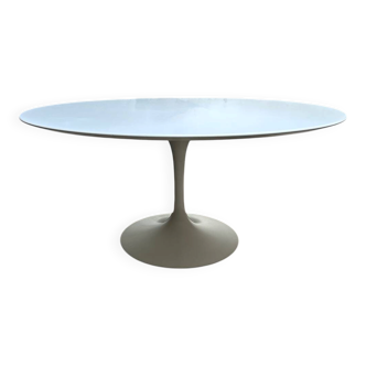 Original Knoll Saarinen Tulip Dining Table – Ø152 cm