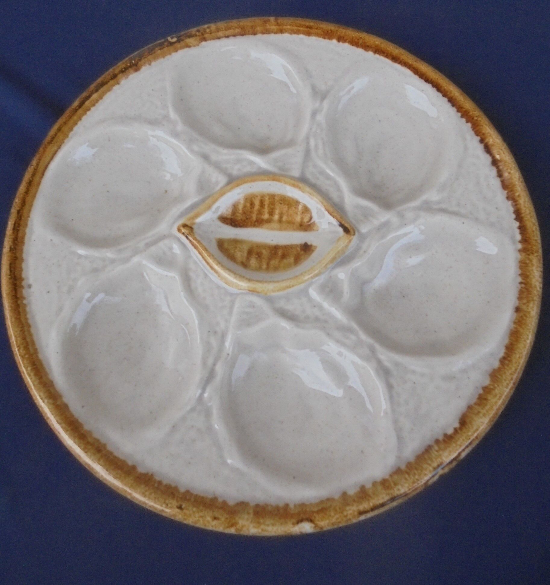 12 Saint Clement oyster plates