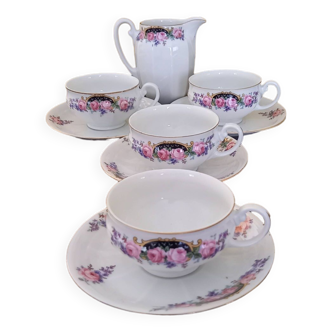 Set of 4 pretty cups and cream pot