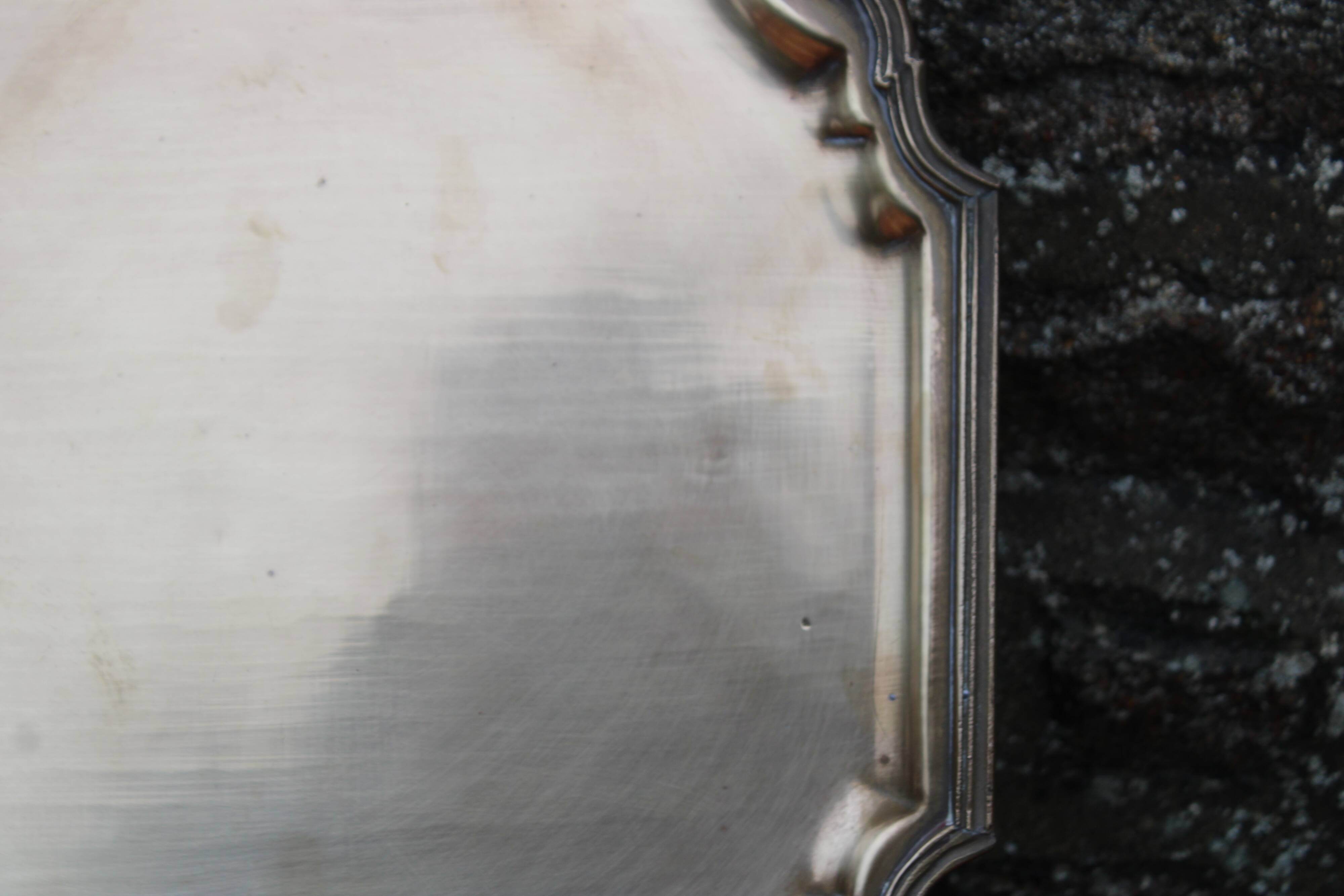 Antique yellow copper tray – 36 cm – Made in India