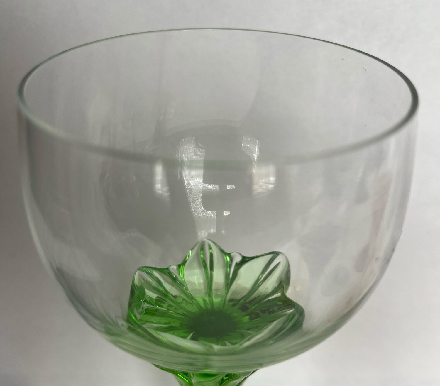 6 coloured glass wine glasses