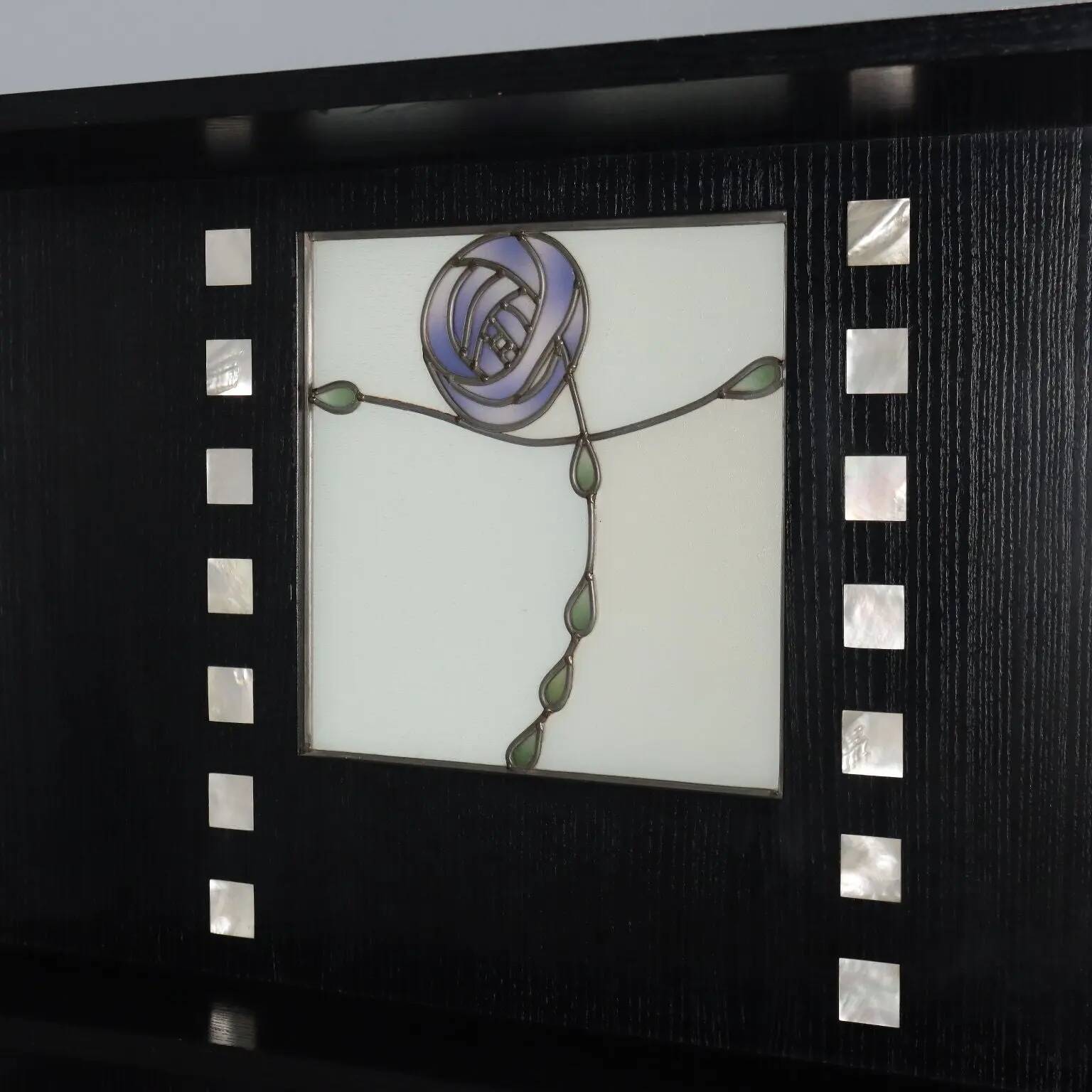 Vintage buffet Cassina design Charles Rennie Mackintosh 1980s