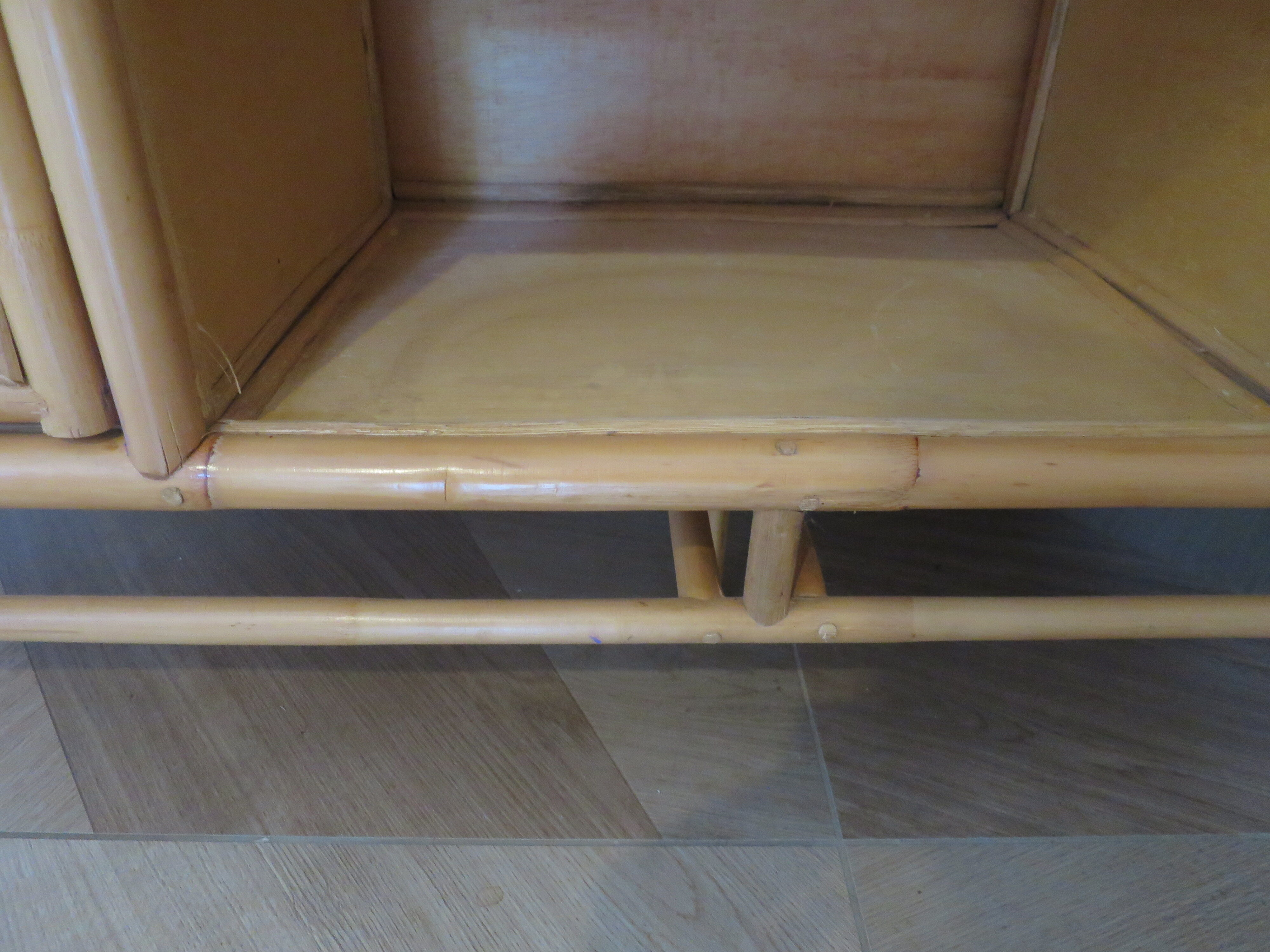 Buffet bas 2 portes -rotin tressé-bambou -cannage