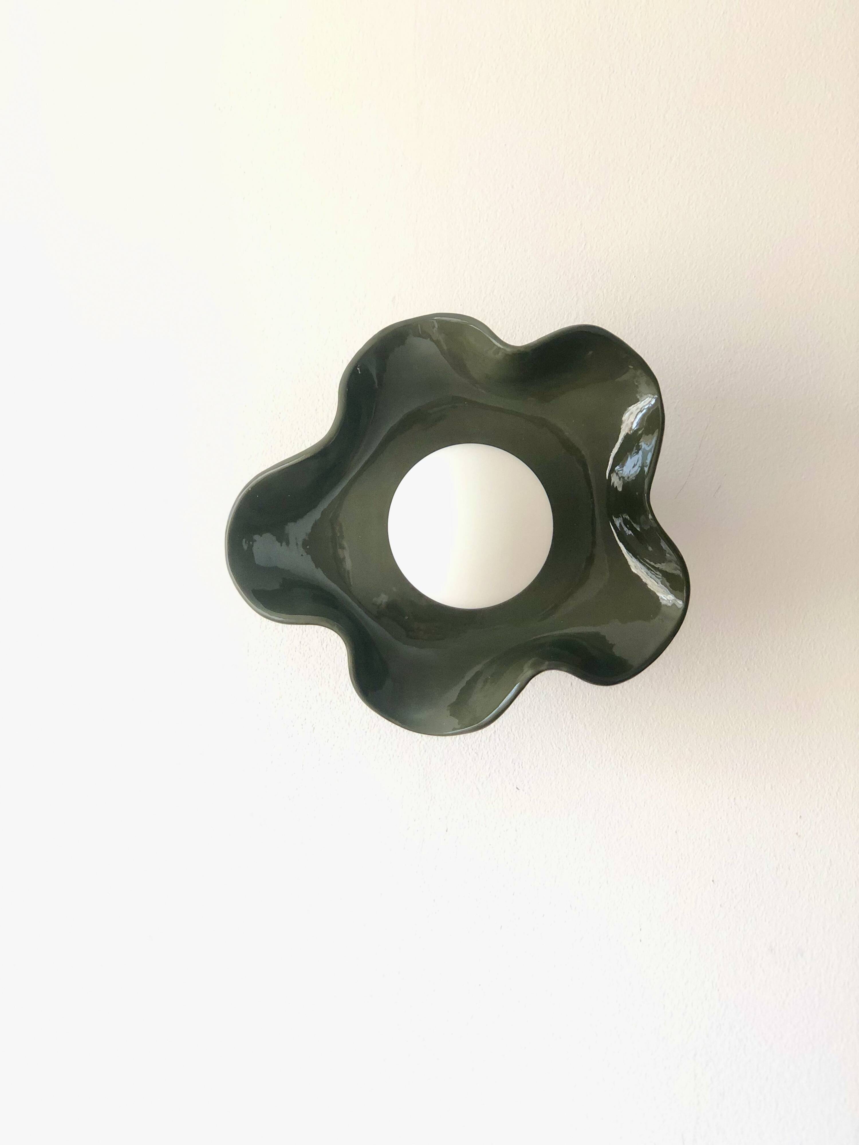 Jelly Ceramic Wall Light - Coconut Square - Olive