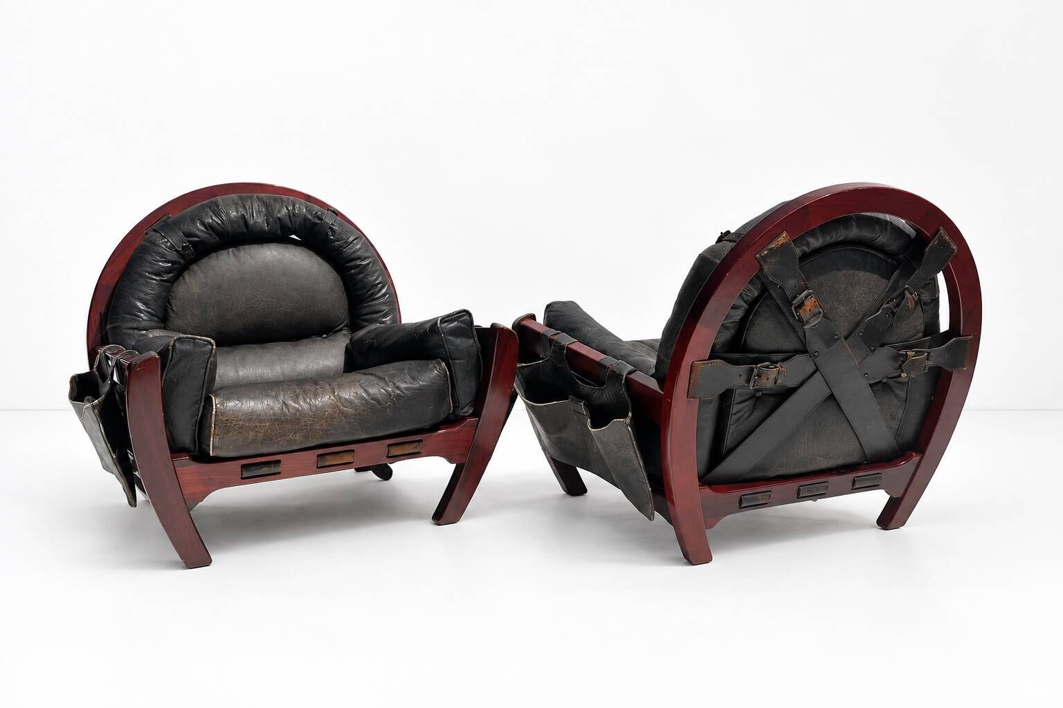 Italian Mid-Century Modern pair of ‘Rancero’ lounge chairs from Luciano Fri