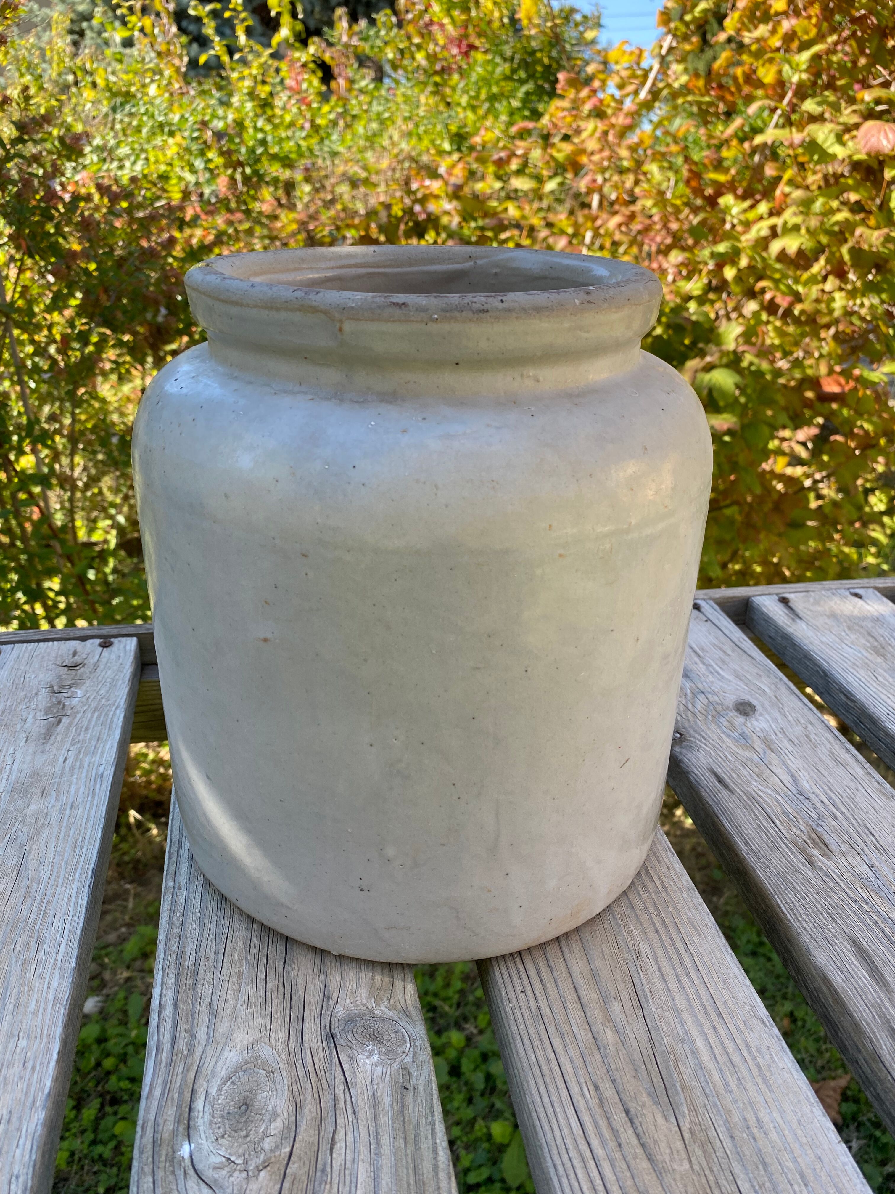 Sandstone pot gray color