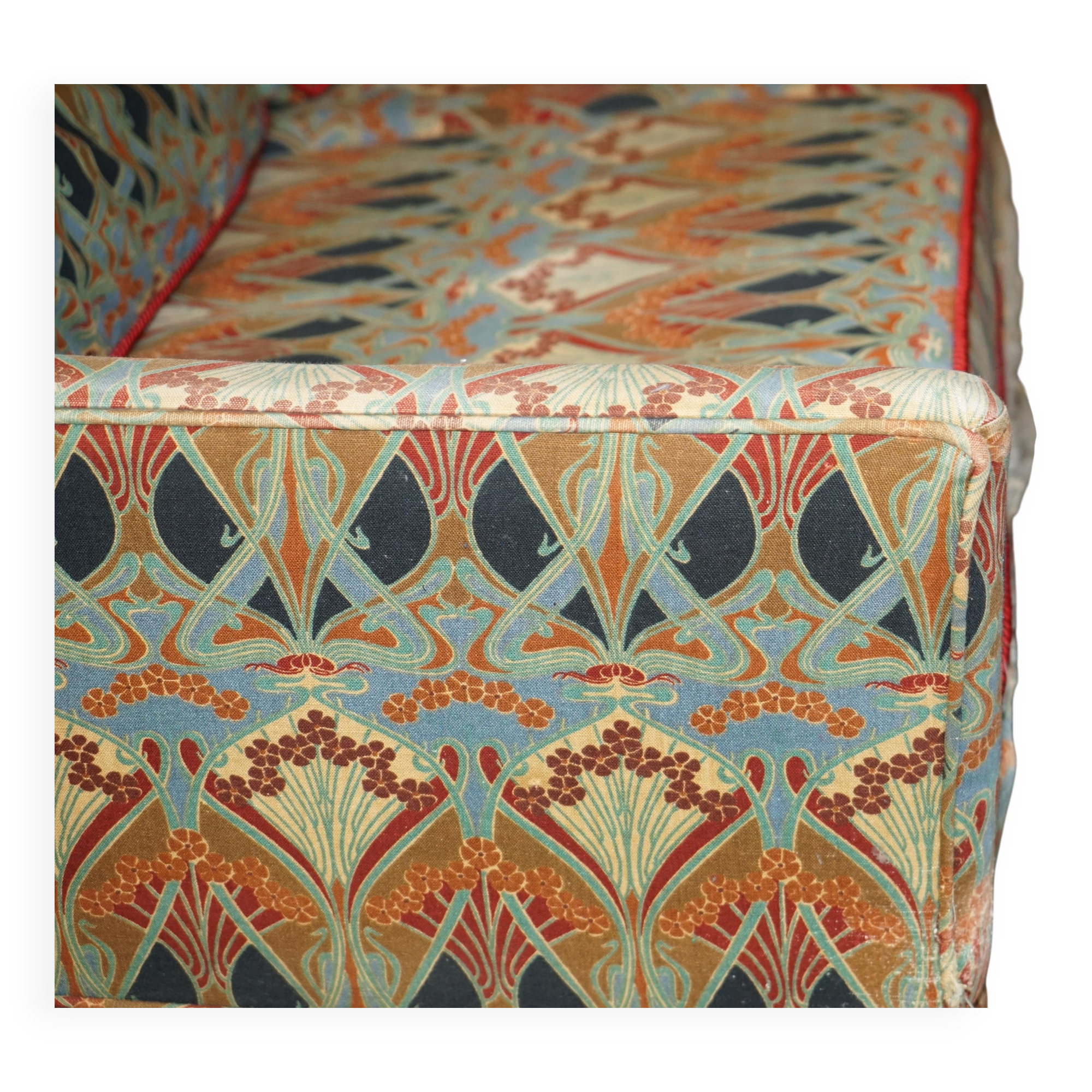 Vintage Liberty's of London Ianthe Canapé Worn Condition