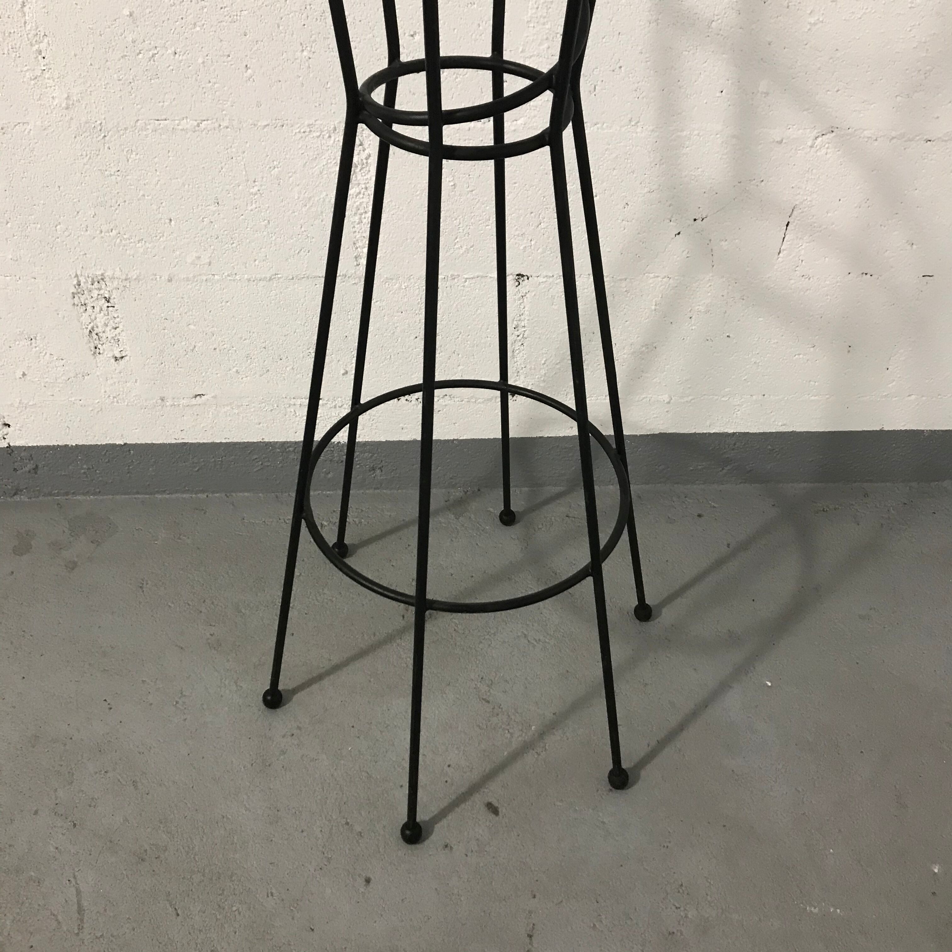 Roger Feraud - coat hangers "Astrolabe".
