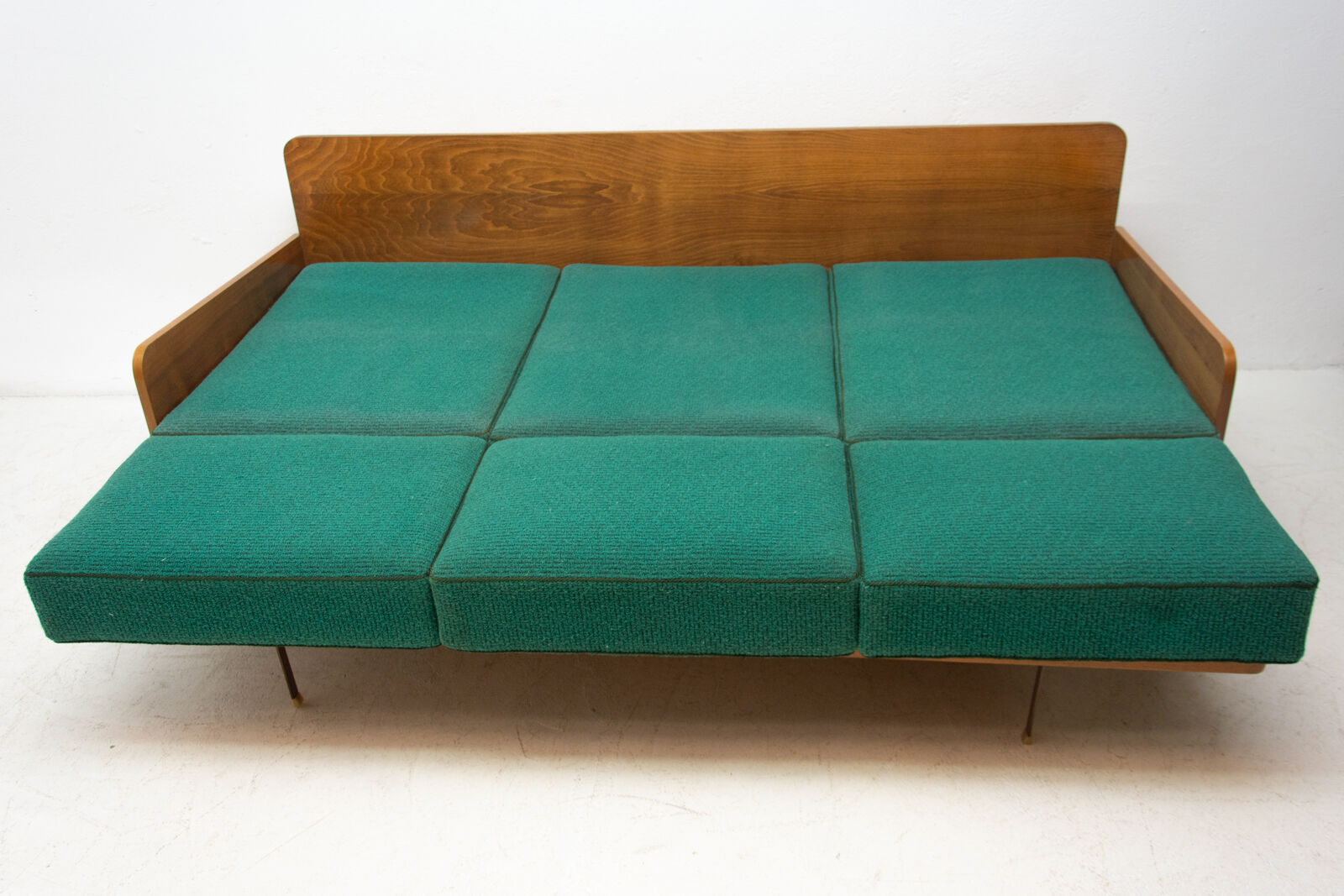 Canapé pliant du milieu du siècle par Jindřich Halabala pour UP Závody, années 1950
