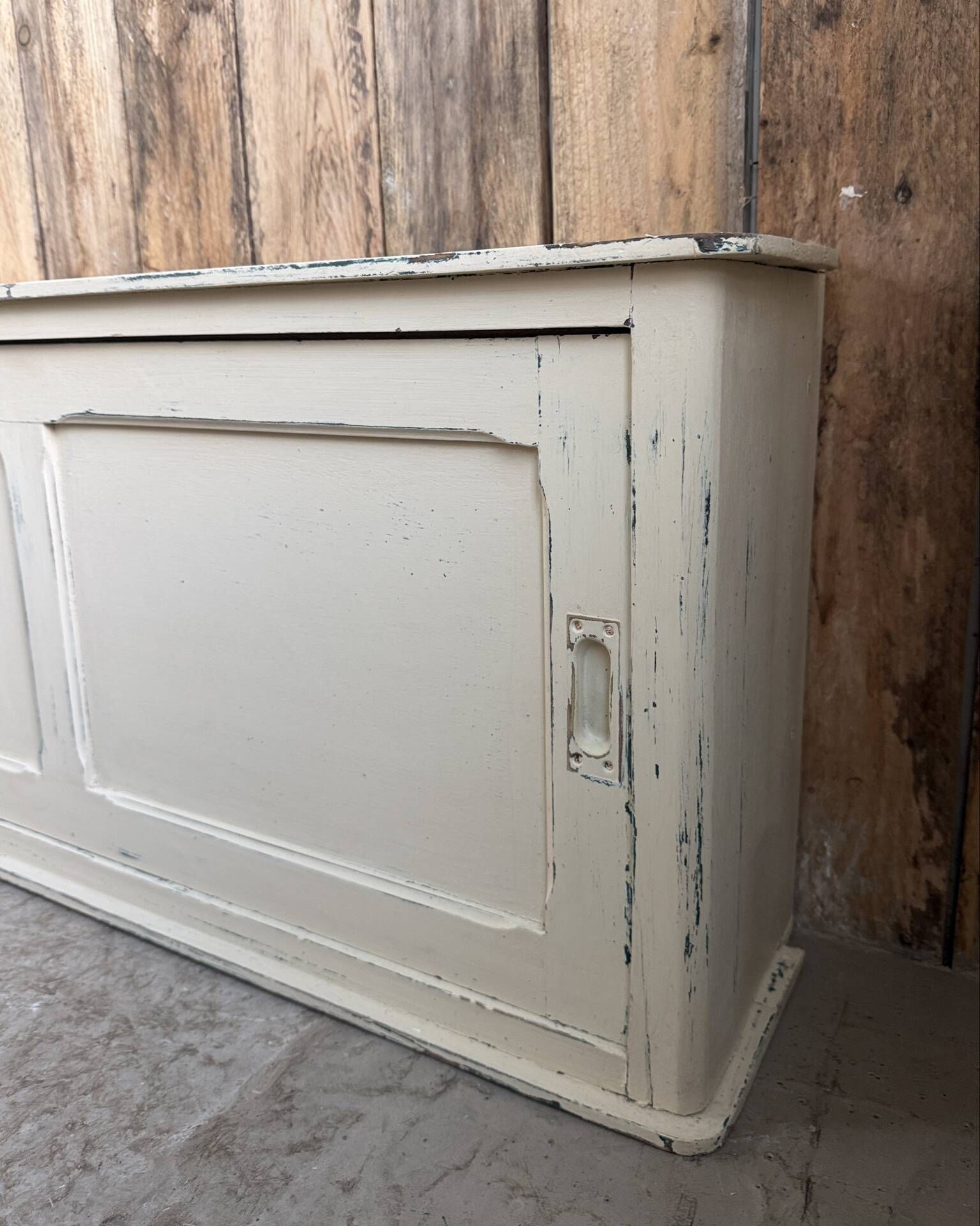 Vintage patinated work cabinet with sliding doors (renovated)