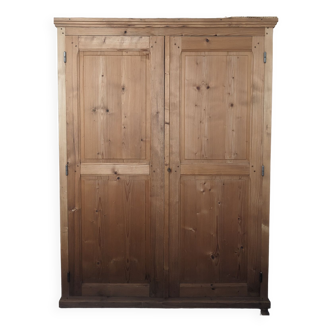 Pine cabinet
