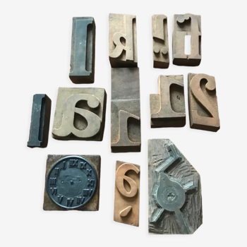 Wooden printing letters