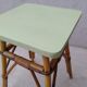 Table d'appoint ou de chevet en rotin