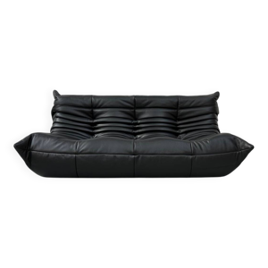 Togo 3 places en cuir noir conçu par M. Ducaroy pour Ligne Roset
