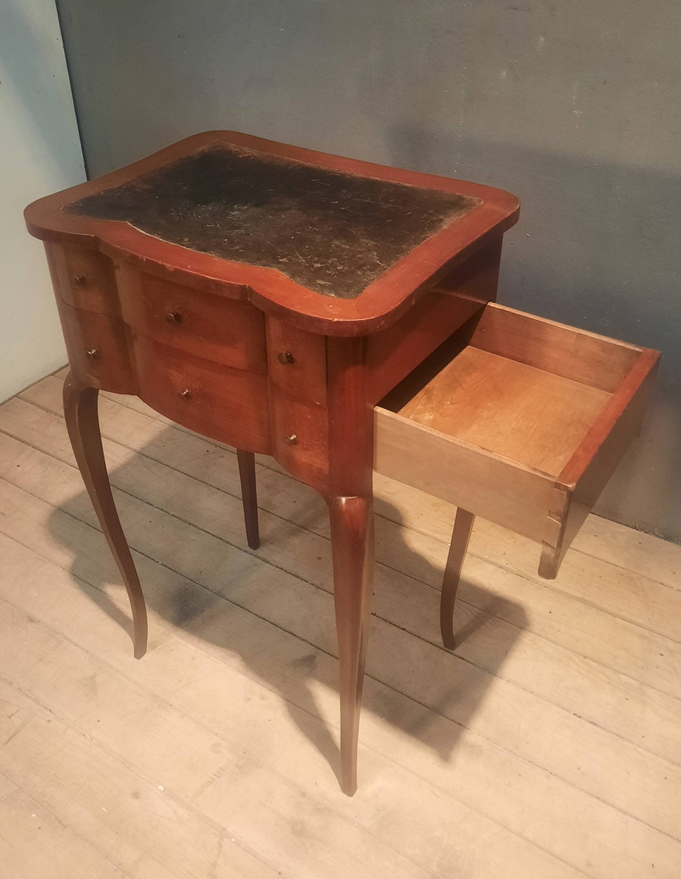 Louis XV style side table with a lectern.